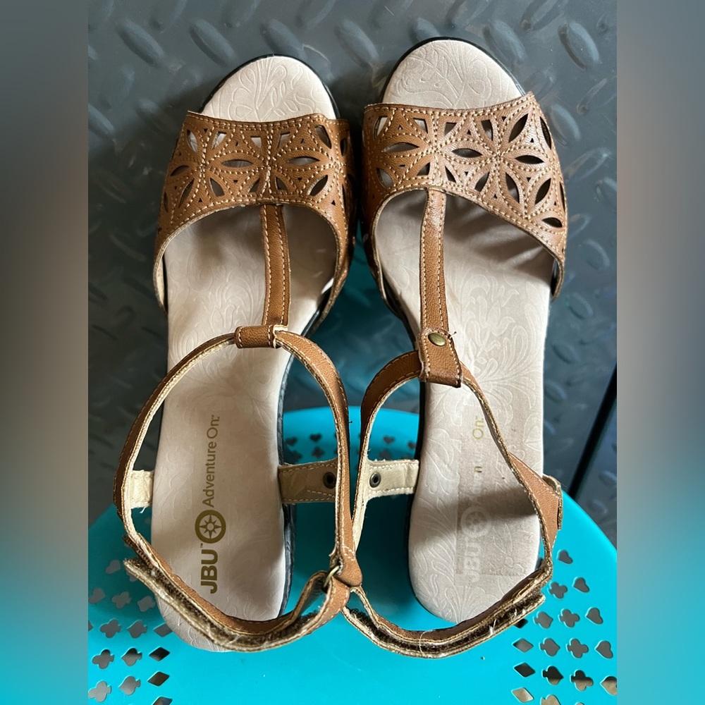 Brand new JBU sandals size 7.5
